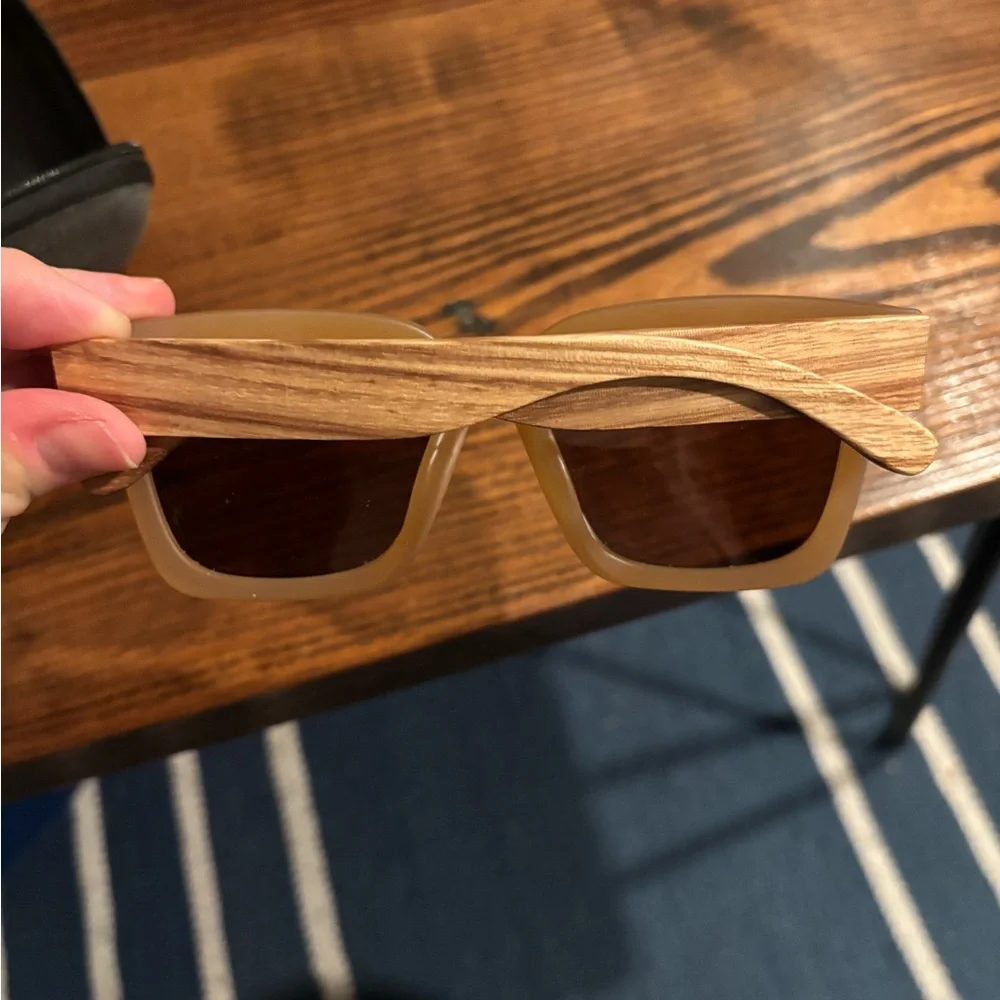 Leaf Eyewear Tan Sunglasses - Picture 2 of 5